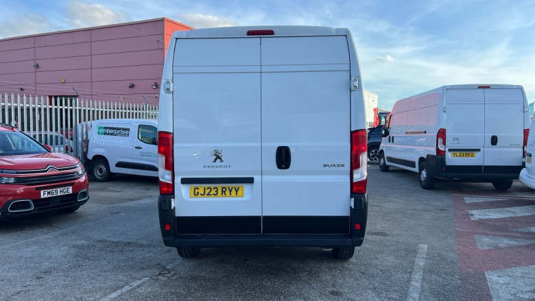 Peugeot Boxer 335 L3 Diesel 2.2 BlueHDi H2 Professional Premium+ Van 140ps